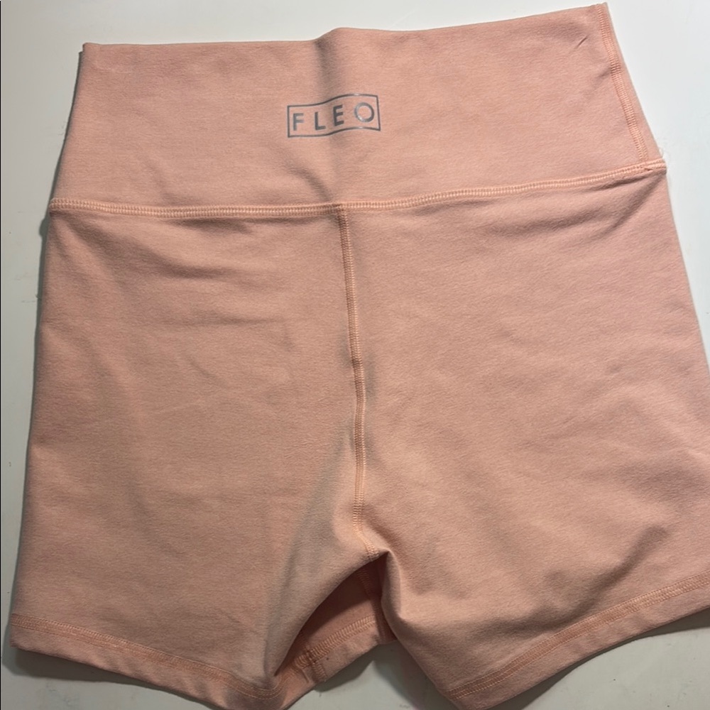Fleo True High Short 4”